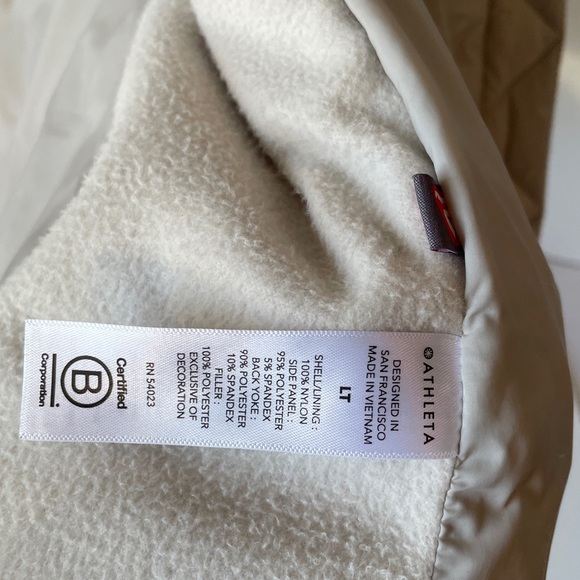 Athleta Women's Light Beige Quilted Puffer Jacket Primaloft - Picture 10 of 11